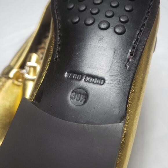 Vintage Frankie and Baby by Beverly Feldman Gold Loafers - Picture 10 of 10